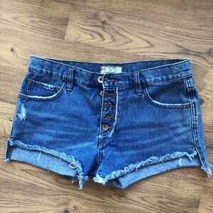 free people cut off shorts size 26 gently worn, great condition c. 2016